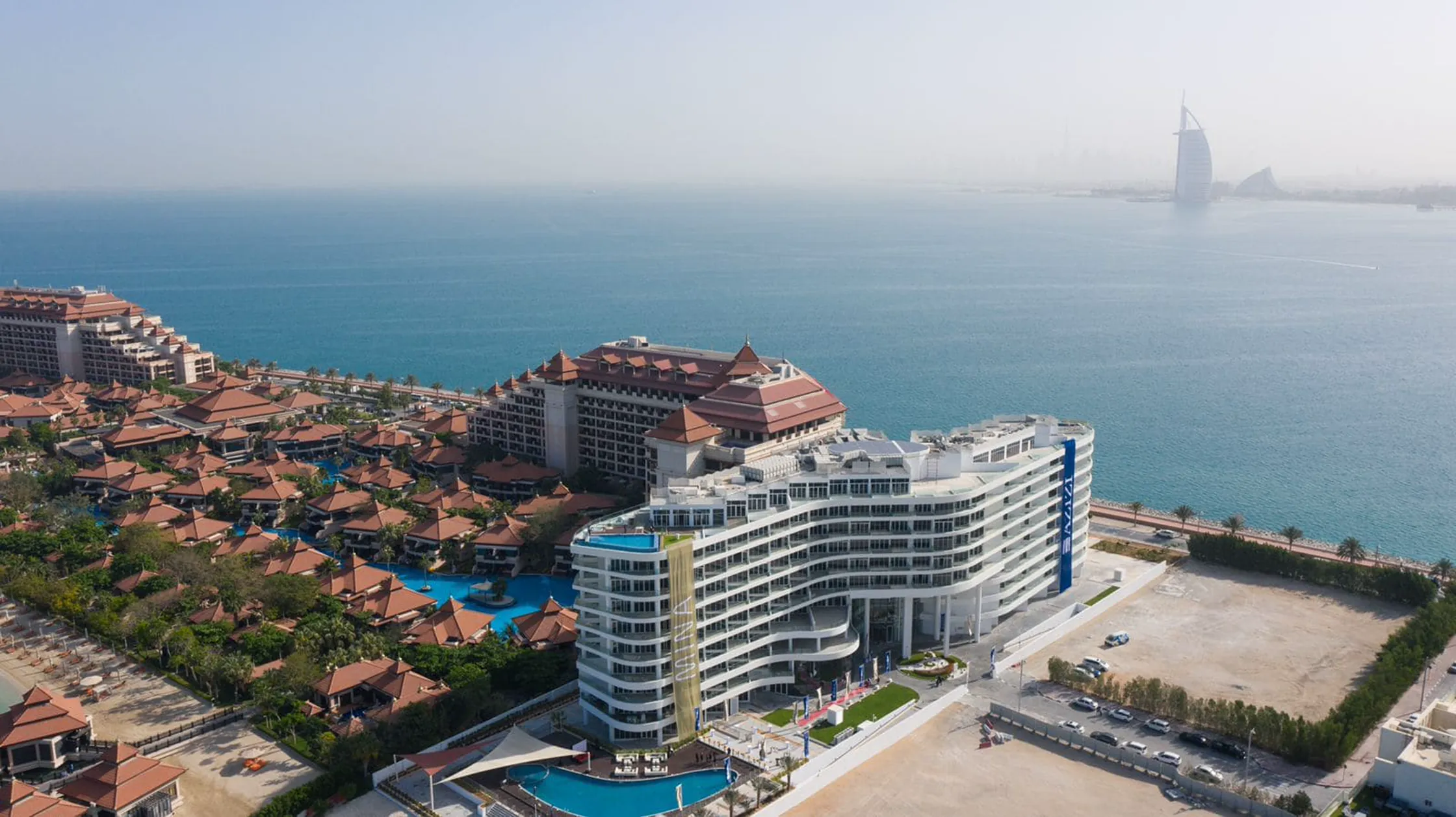 Azizi Mina: Penthouses con 3 camere da letto a partire da AED 5,49M